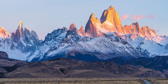 Bergkette des Fitz Roy im Abendlicht