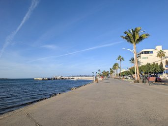 Uferpromenade in La Paz