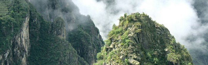 Machu Picchu Gipfel im Nebel